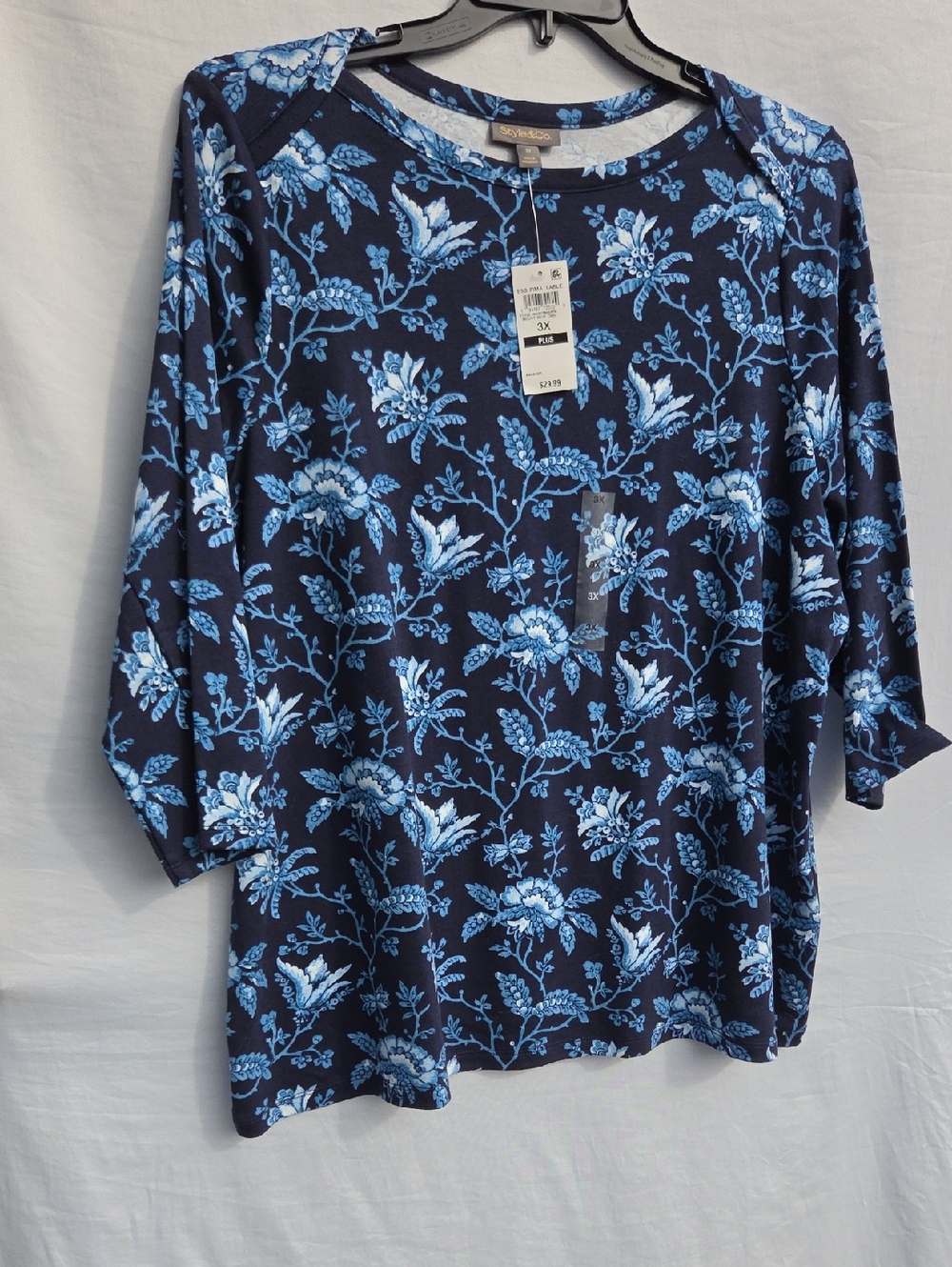Style & Co.  Navy and Light Blue Floral 3/4 Sleeve Tee Sz 3x
